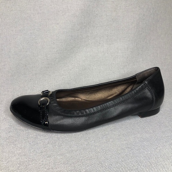 Agl Shoes - AGL Attilio Giusti Leombruni black cap toe leather ballet flats, size 8